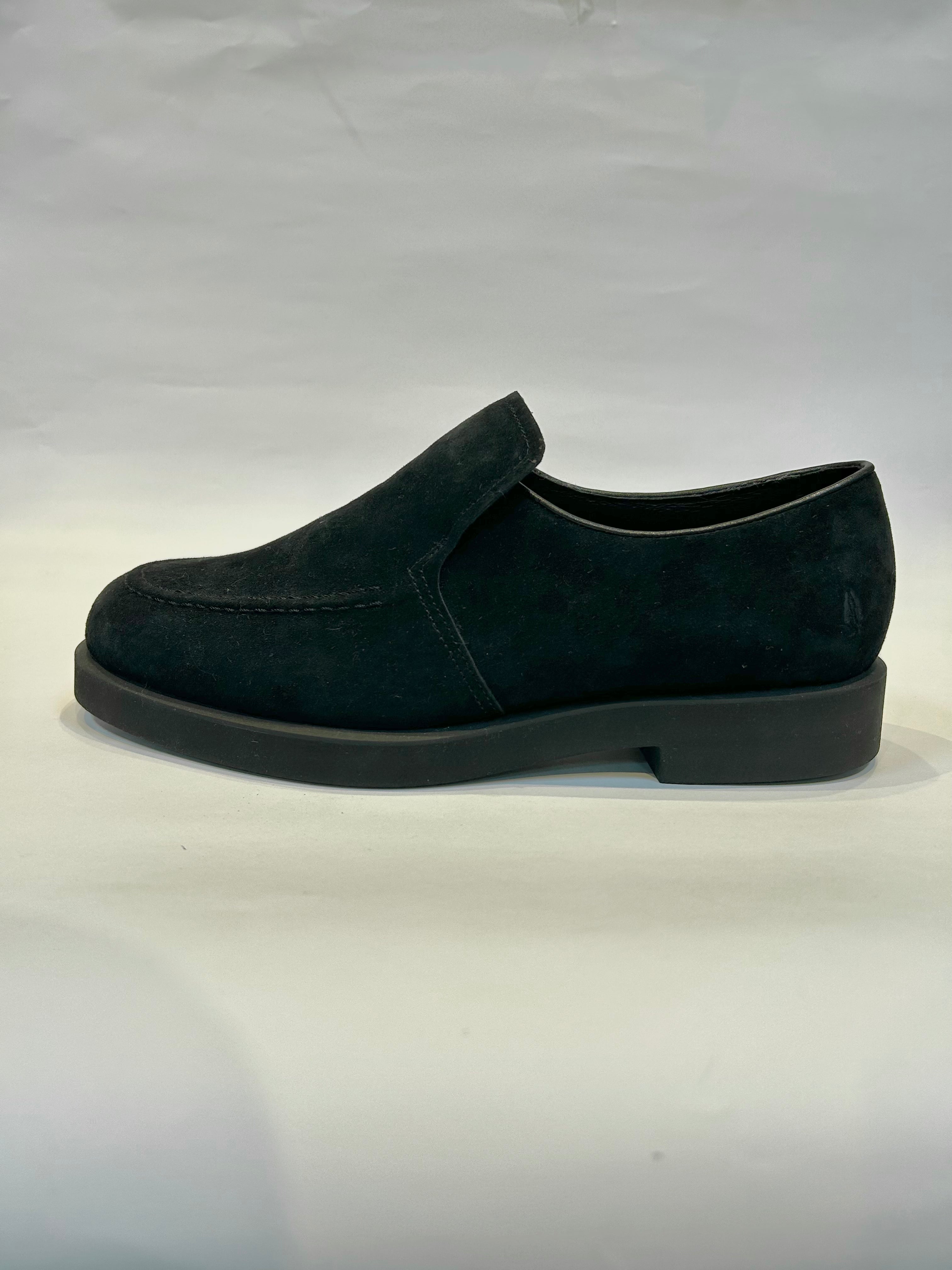 〈M-13T〉Hush Puppies CLASSICS "EARL"