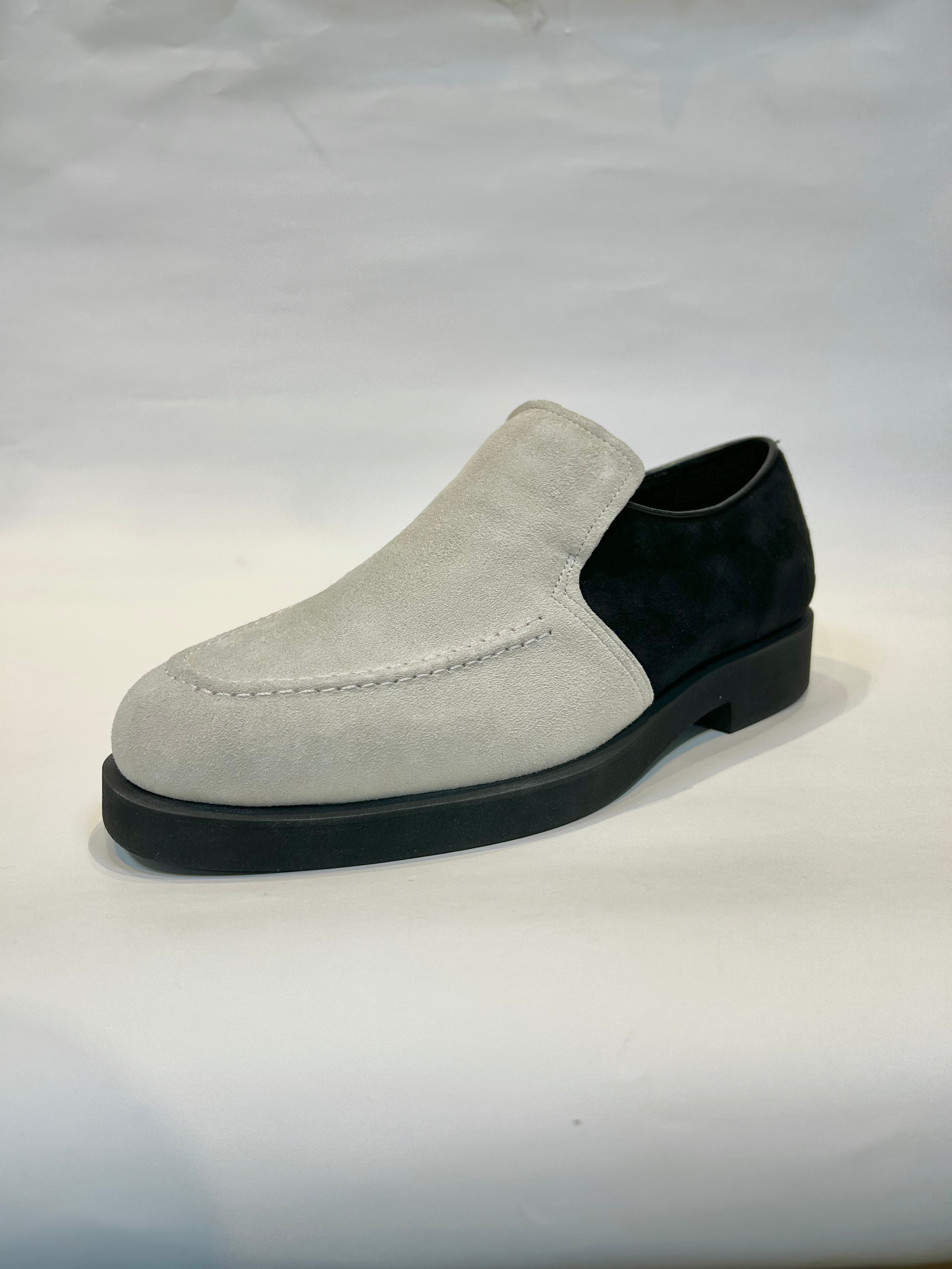 〈M-13T〉Hush Puppies CLASSICS "EARL"