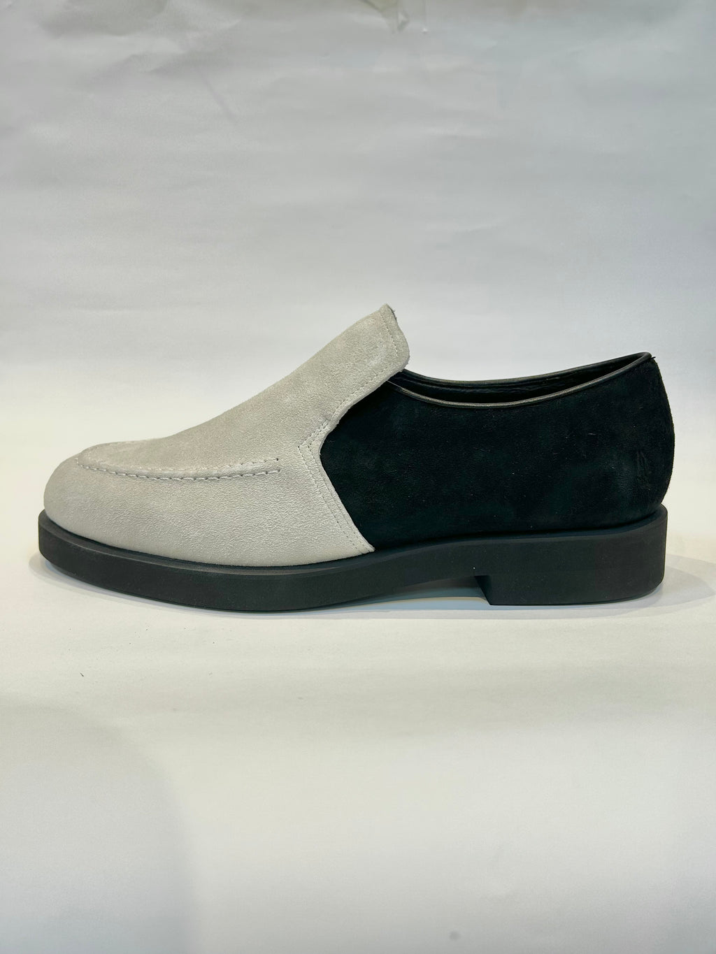 〈M-13T〉Hush Puppies CLASSICS "EARL"