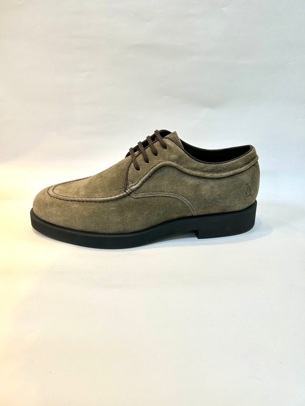 〈M-12T〉Hush Puppies CLASSICS "WAYNE"